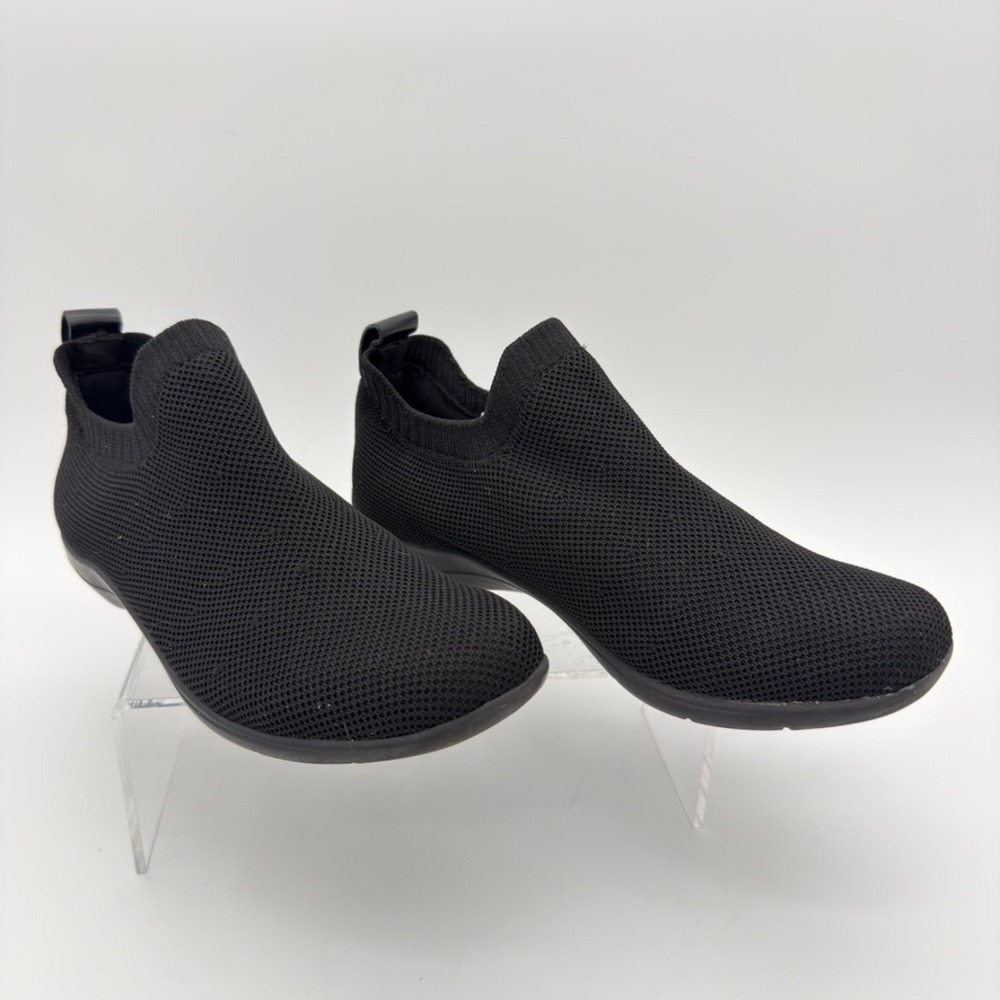 Black Rivet Women's Size 6 Black Knit Slip On Comfort Shoes